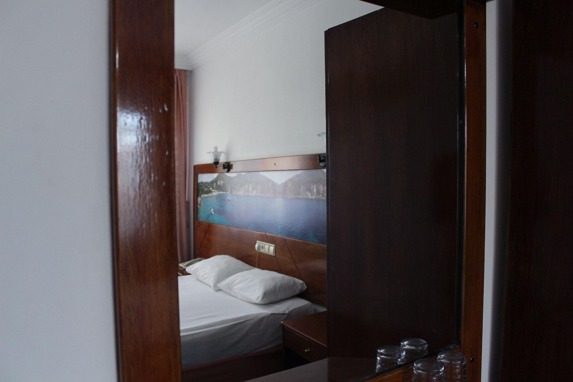 סייד Semoris Hotel מראה חיצוני תמונה